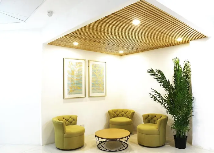 Travelbee Airport * Lapu-Lapu City
