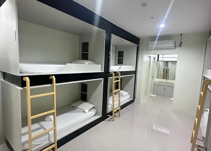 Inn Travelbee Airport Lapu-Lapu City